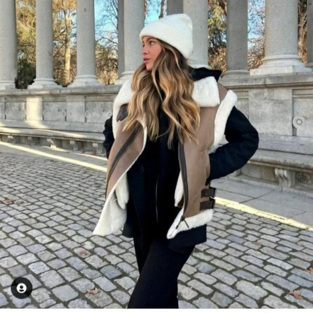 ZARA COMBINATION DOUBLE FACE FLEECE VEST - Picture 3 of 16